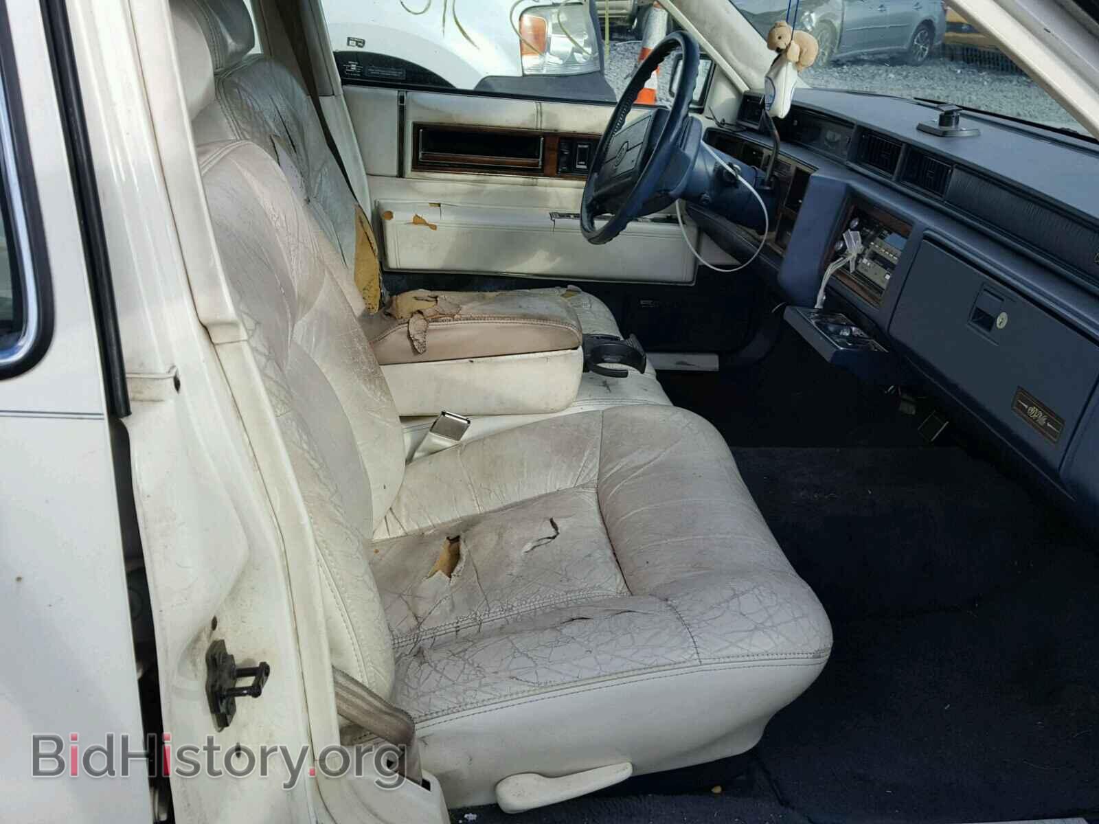 1993 CADILLAC DEVILLE - VIN: 1G6CD53B0P4216786 - Photo 5