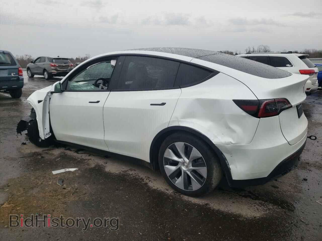 2023 TESLA MODEL Y - VIN: 7SAYGDEE7PF645284 - Фото 2