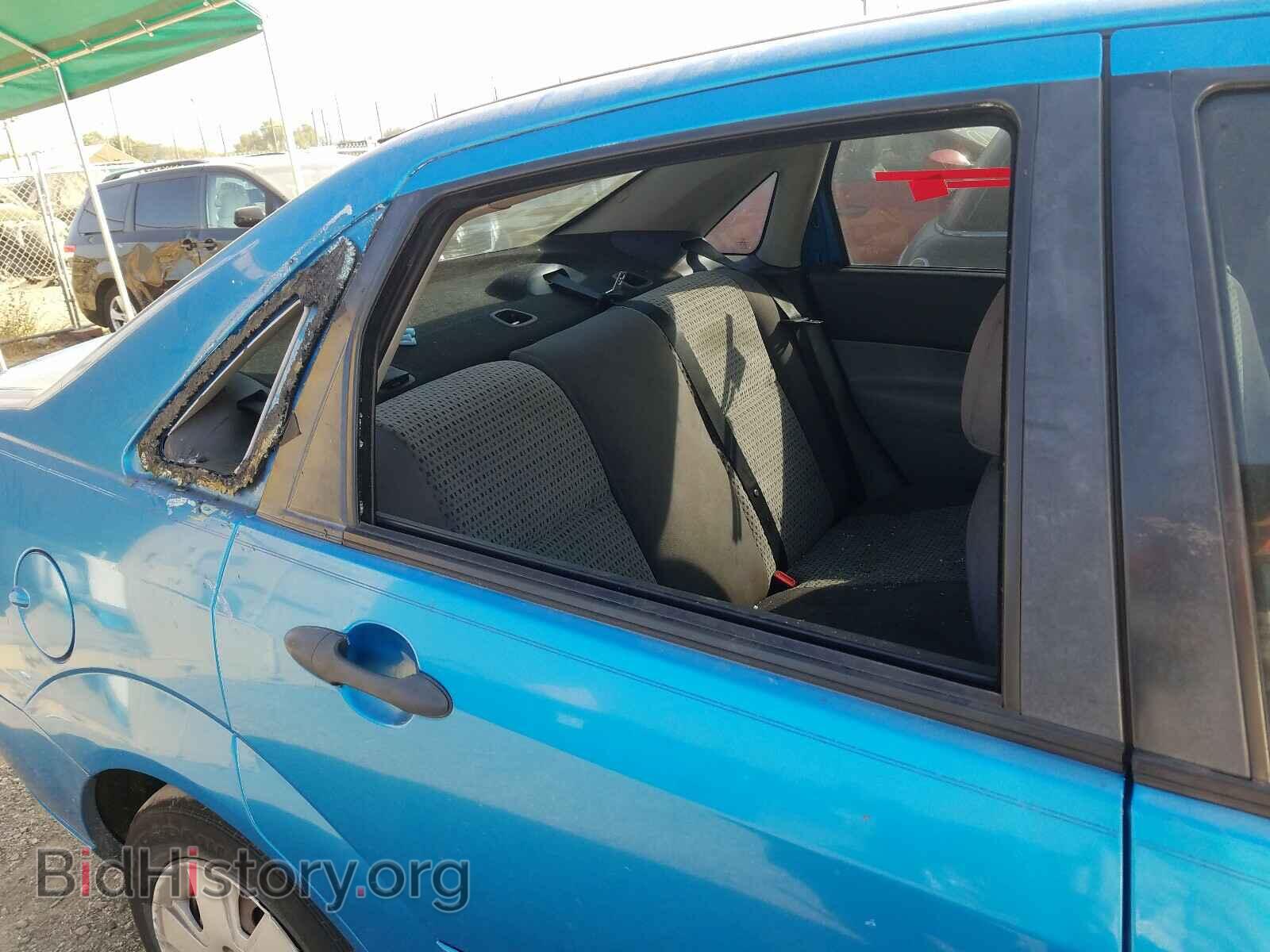 2007 FORD FOCUS - VIN: 1FAHP34NX7W291853 - Фото 9