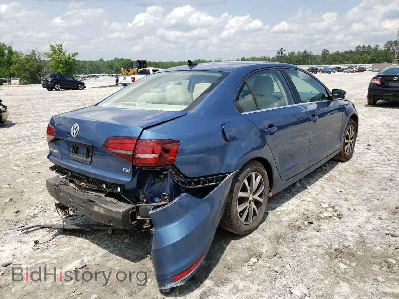 2017 VOLKSWAGEN JETTA - VIN: 3VWDB7AJ4HM303672 - Фото 4