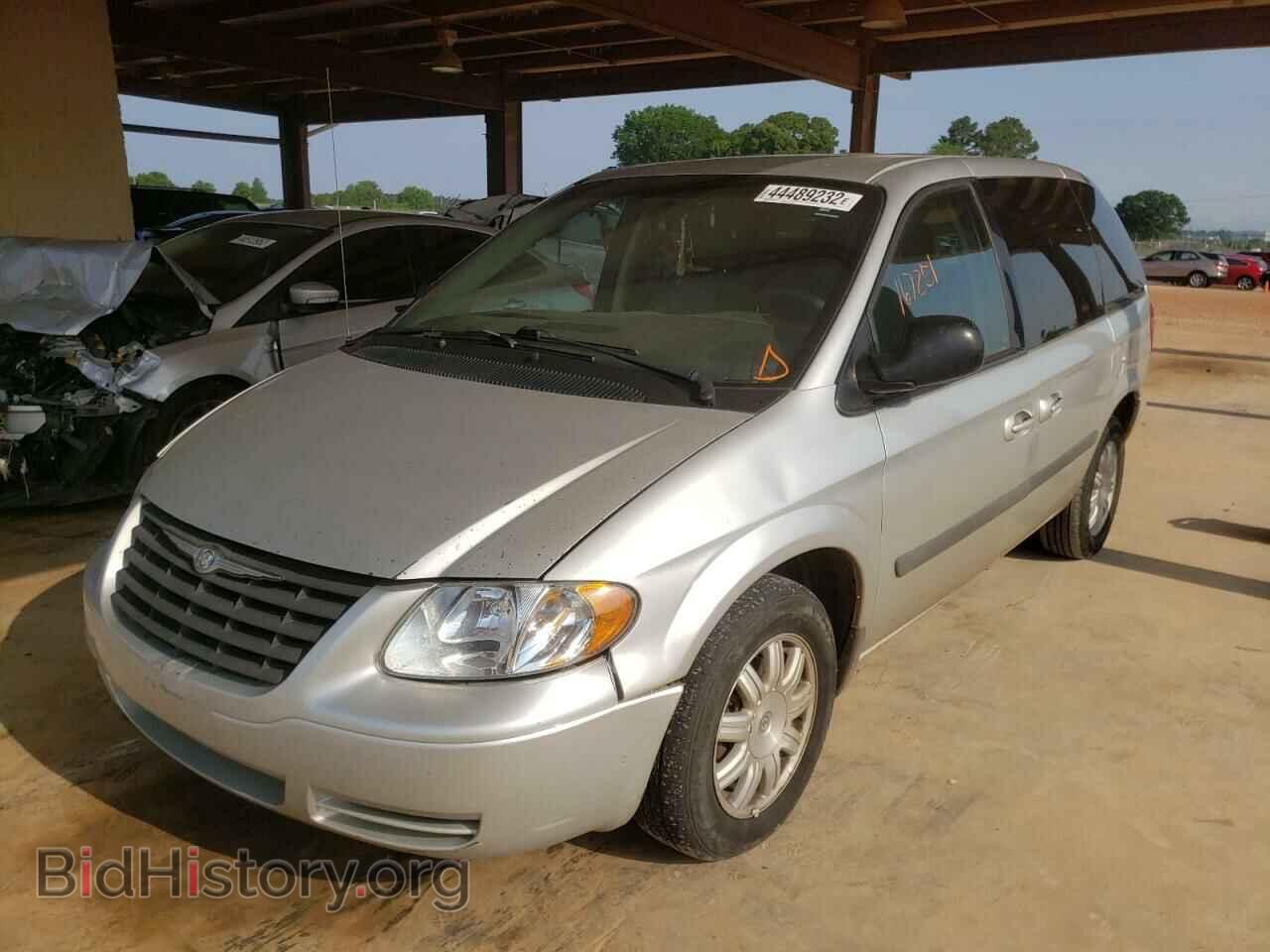 2006 CHRYSLER MINIVAN - VIN: 1A4GP45R26B746739 - Фото 2