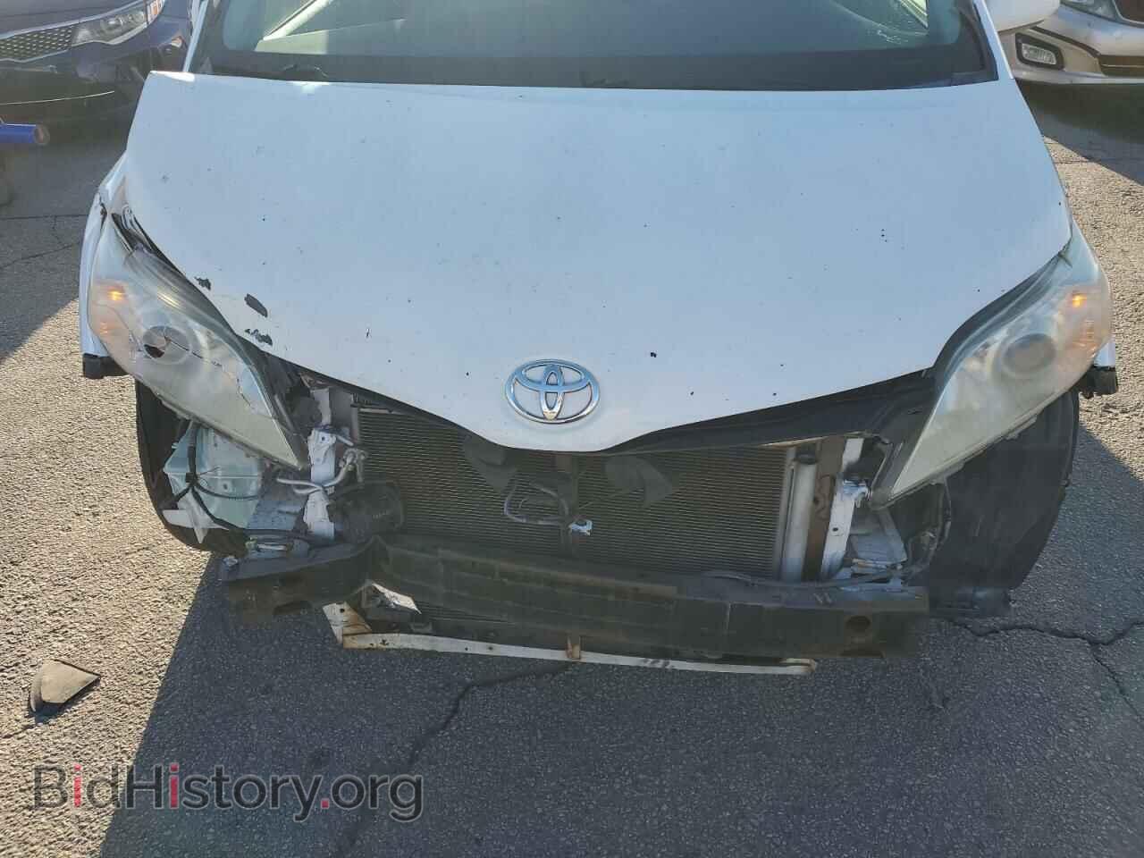 2011 TOYOTA All Models - VIN: 5TDYK3DC8BS038451 - Фото 12