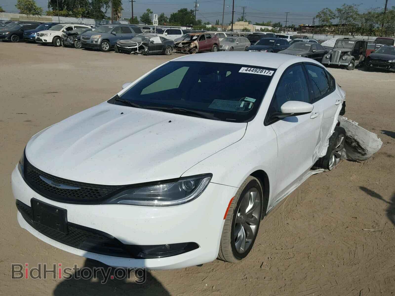 2015 CHRYSLER 200 - VIN: 1C3CCCBB1FN596952 - Фото 2