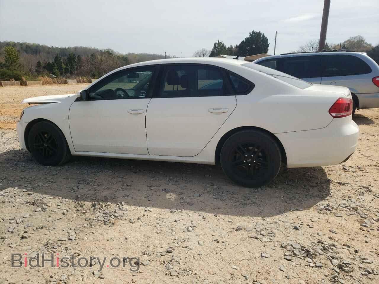 2013 VOLKSWAGEN PASSAT - VIN: 1VWAP7A38DC020922 - Фото 2