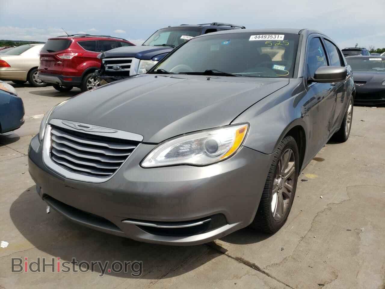 2012 CHRYSLER 200 - VIN: 1C3CCBAB8CN318332 - Фото 2