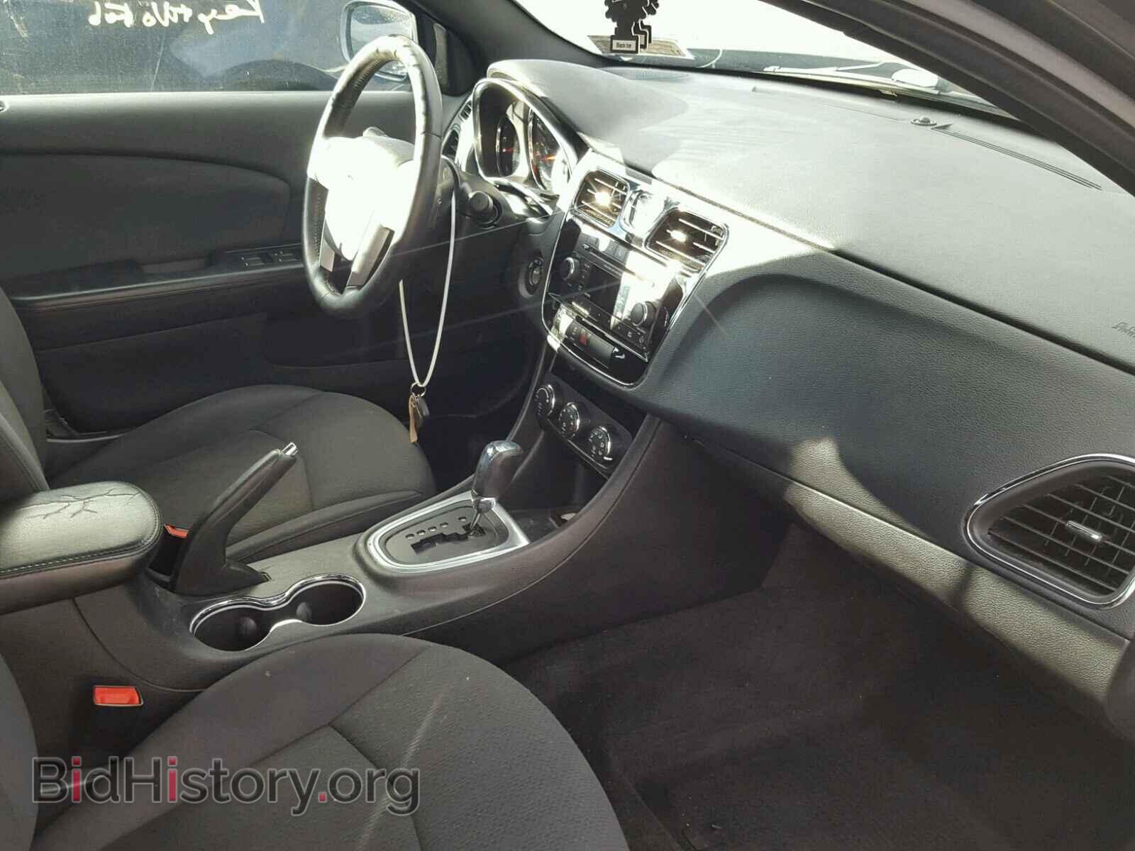 2012 CHRYSLER 200 - VIN: 1C3CCBBB9CN288420 - Фото 5