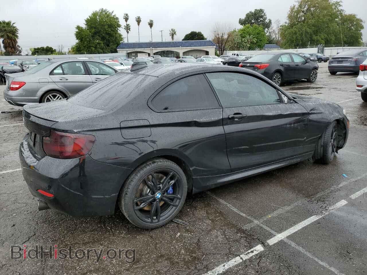 2016 BMW M2 - VIN: WBA1J7C58GV360631 - Фото 3