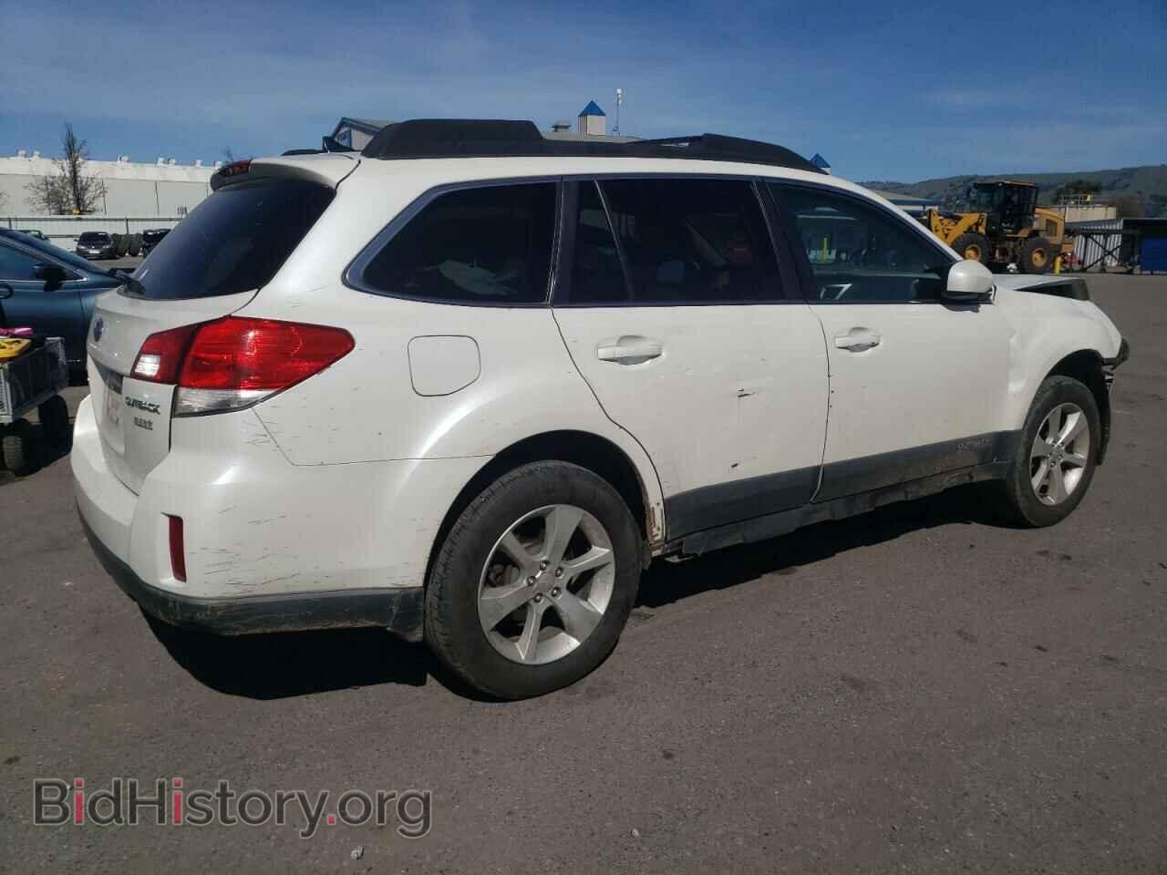 2014 SUBARU OUTBACK - VIN: 4S4BRBCC8E3222884 - Фото 3