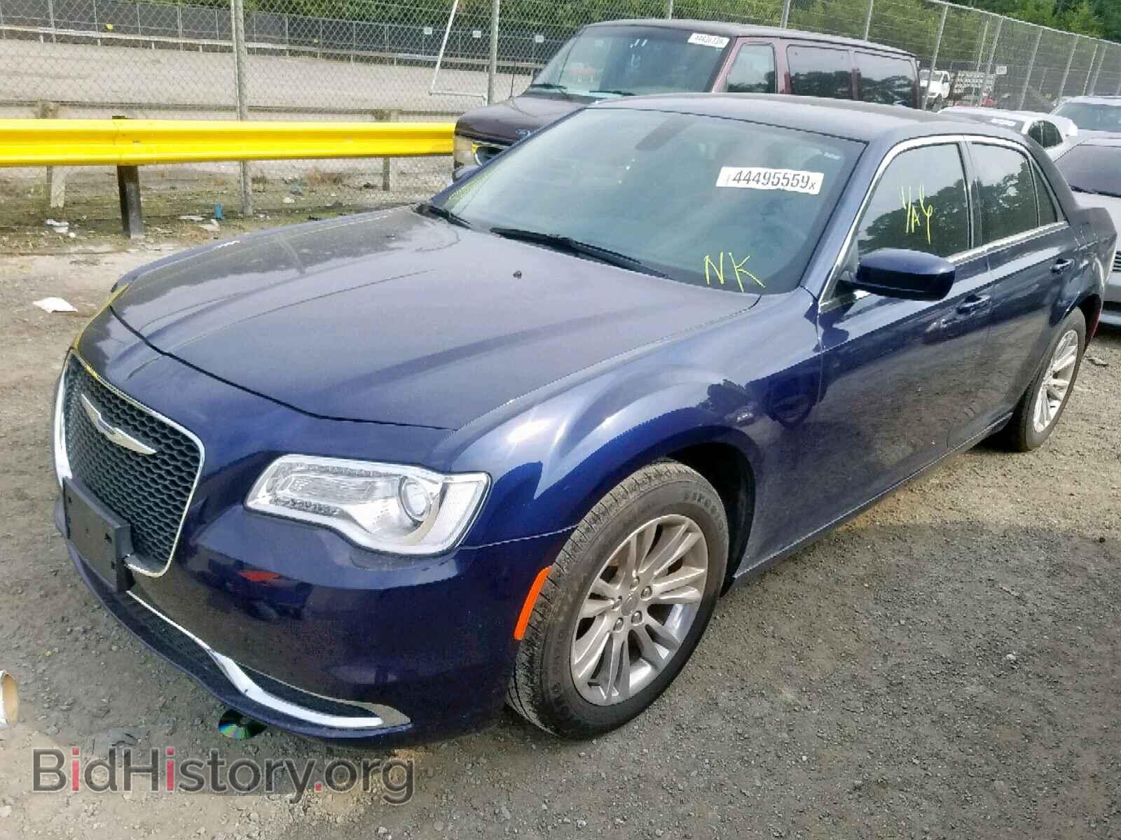 2016 CHRYSLER 300 - VIN: 2C3CCAAG6GH295881 - Фото 2