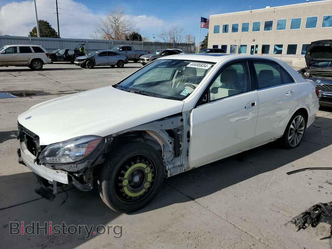 Фотография WDDHF5KB0EB019727 - MERCEDES-BENZ E-CLASS 2014