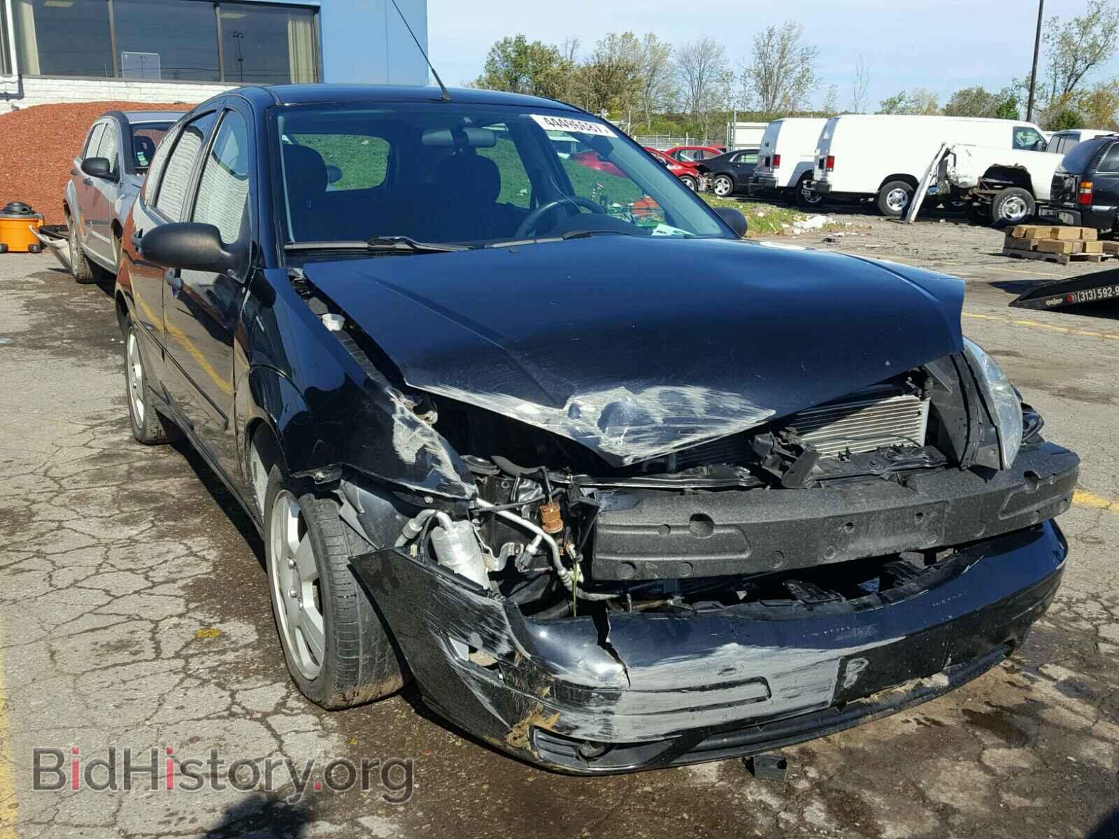 Фотография 1FAHP37N07W339601 - FORD FOCUS 2007