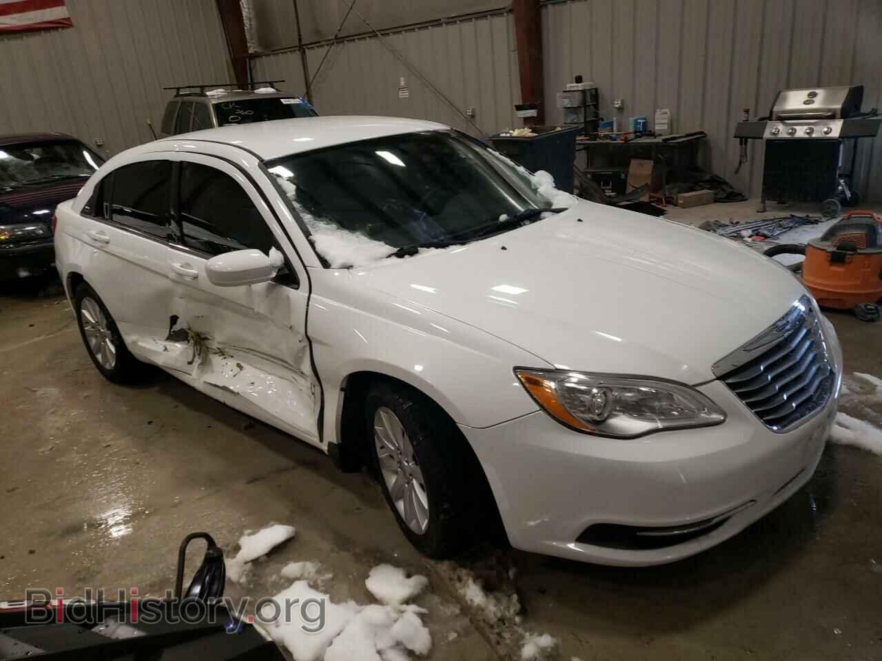 2014 CHRYSLER 200 - VIN: 1C3CCBBG7EN106745 - Фото 4