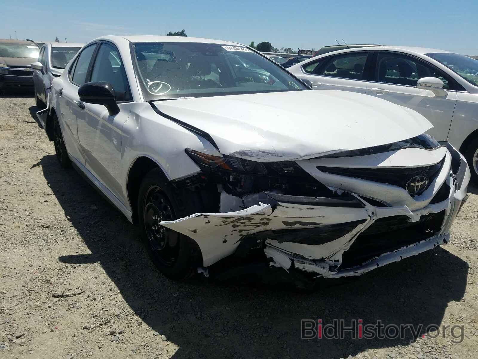 Photo 4T1G11AK9MU447437 - TOYOTA CAMRY 2021