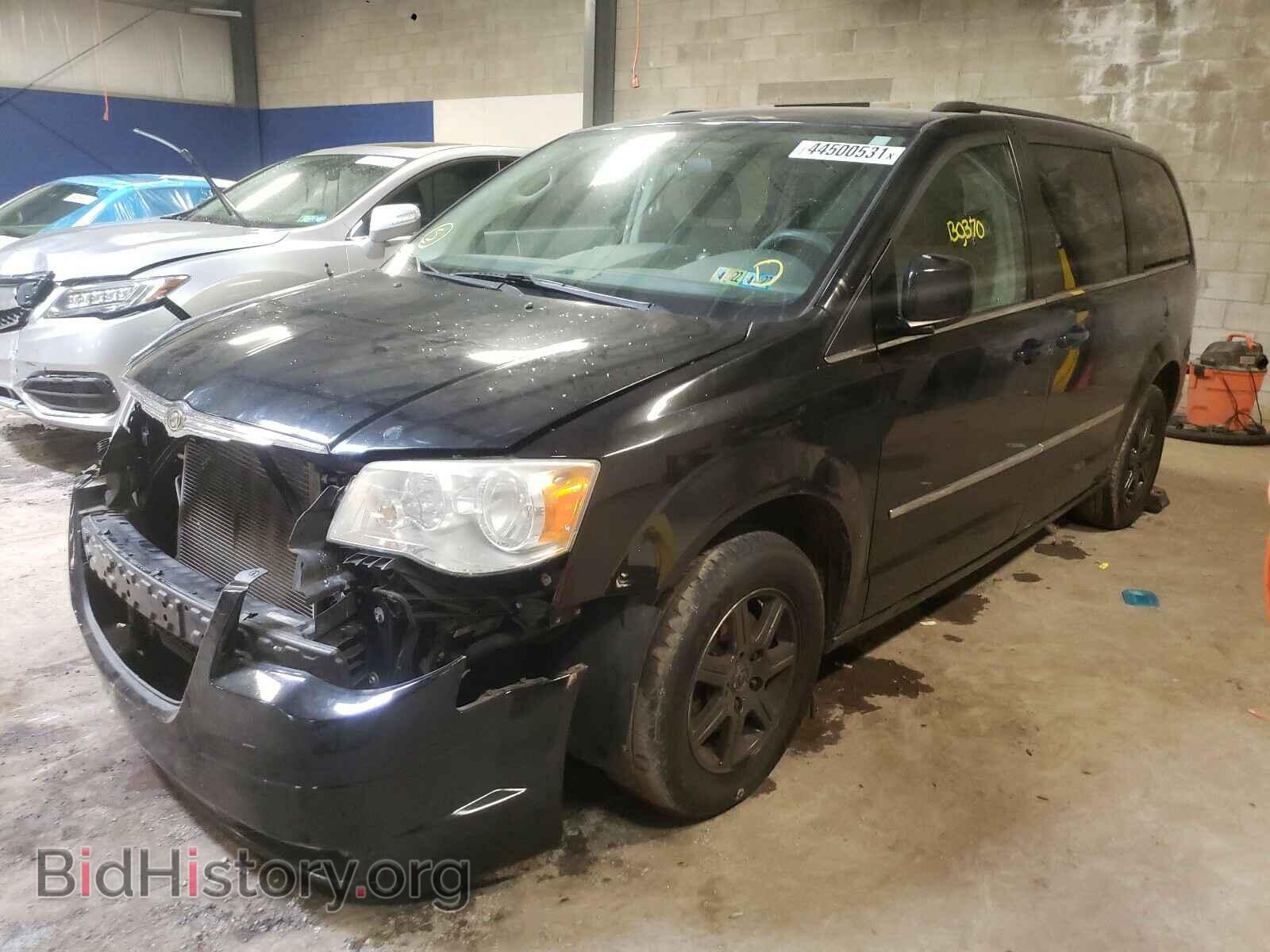 2010 CHRYSLER MINIVAN - VIN: 2A4RR5D16AR265990 - Фото 2