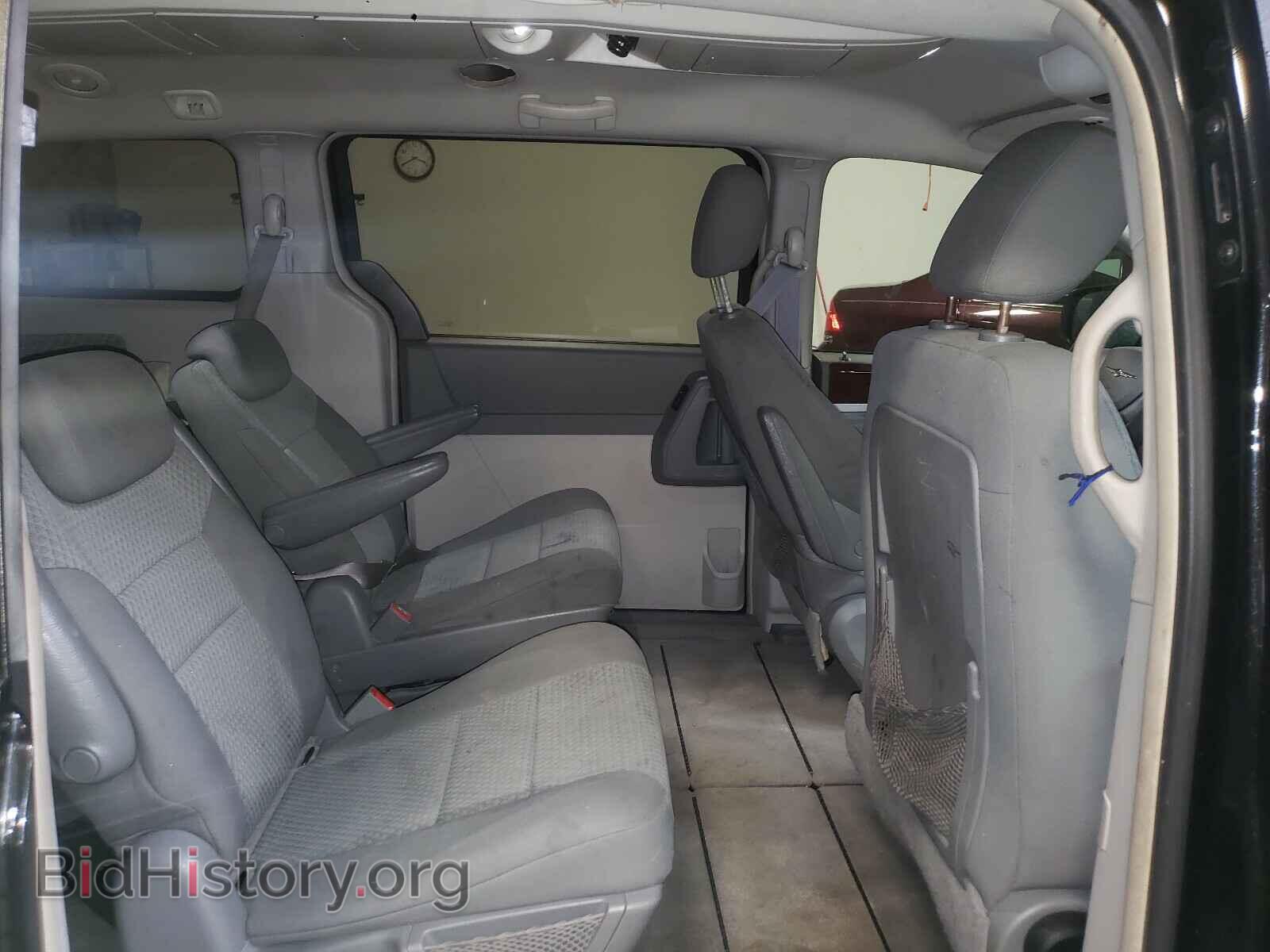 2010 CHRYSLER MINIVAN - VIN: 2A4RR5D16AR265990 - Фото 6
