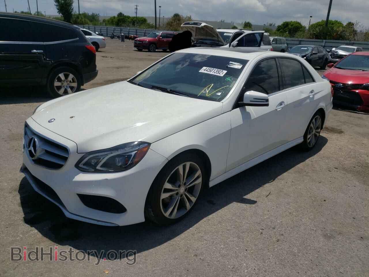 2014 MERCEDES-BENZ E-CLASS - VIN: WDDHF5KB0EA980205 - Фото 2