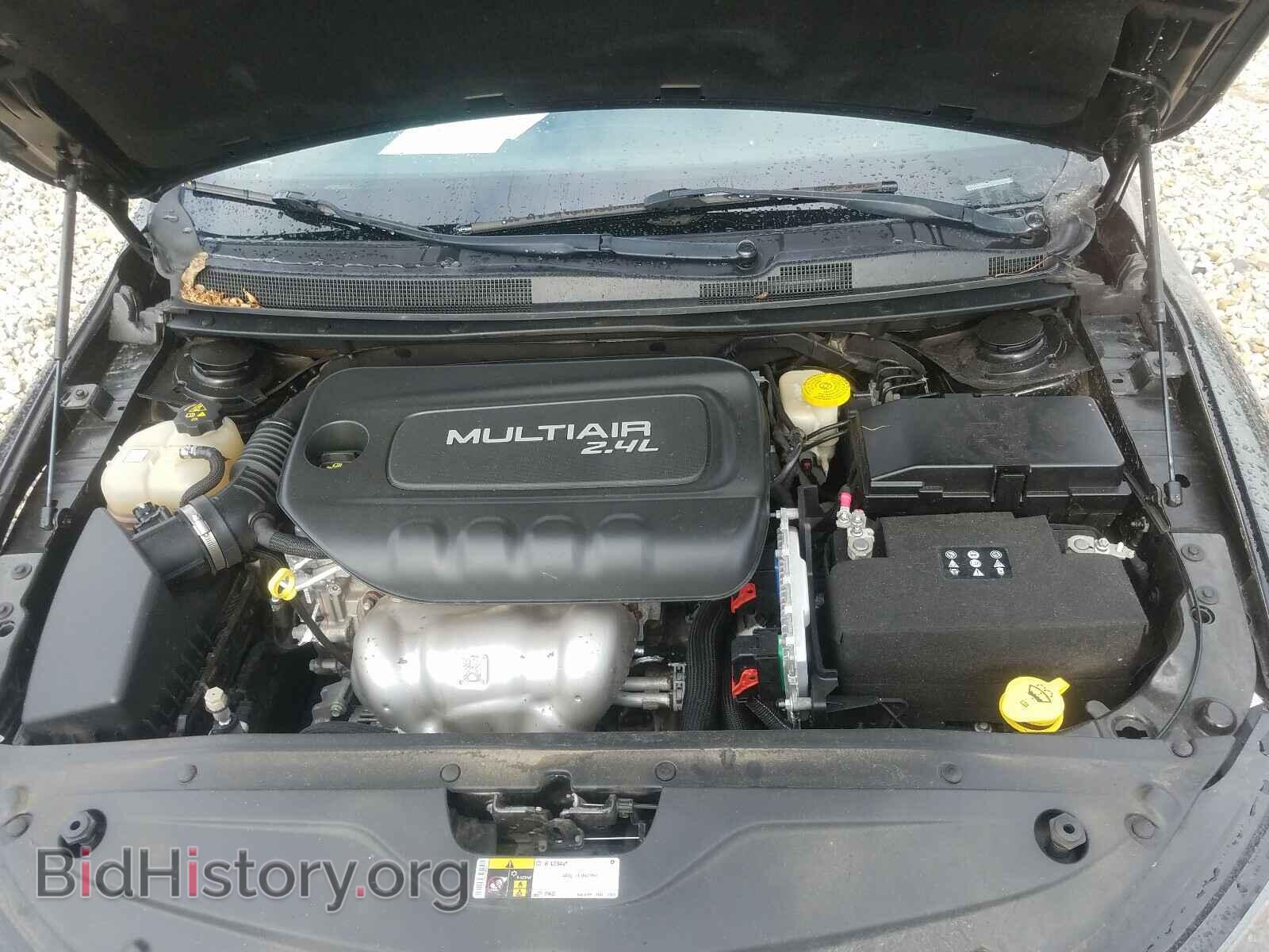 2016 CHRYSLER 200 - VIN: 1C3CCCBB2GN138063 - Фото 7
