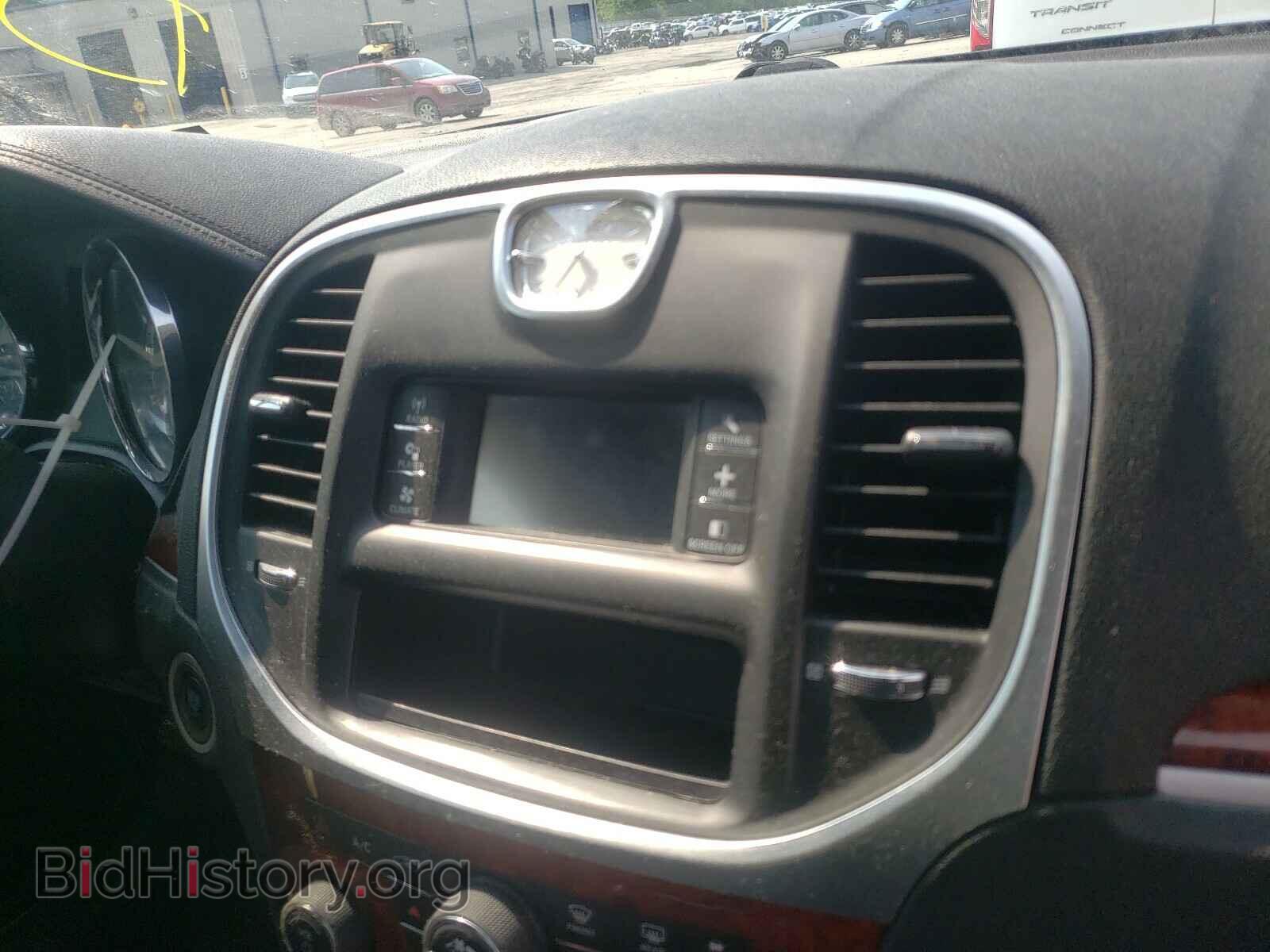 2012 CHRYSLER 300 - VIN: 2C3CCAAG3CH116979 - Фото 9