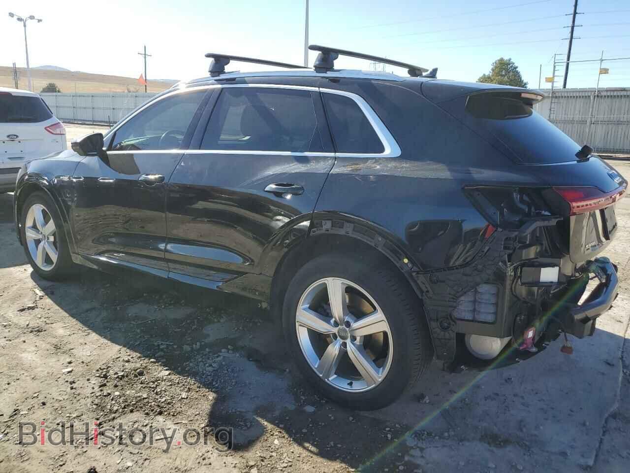 2019 AUDI E-TRON - VIN: WA1VAAGE2KB014364 - Фото 2