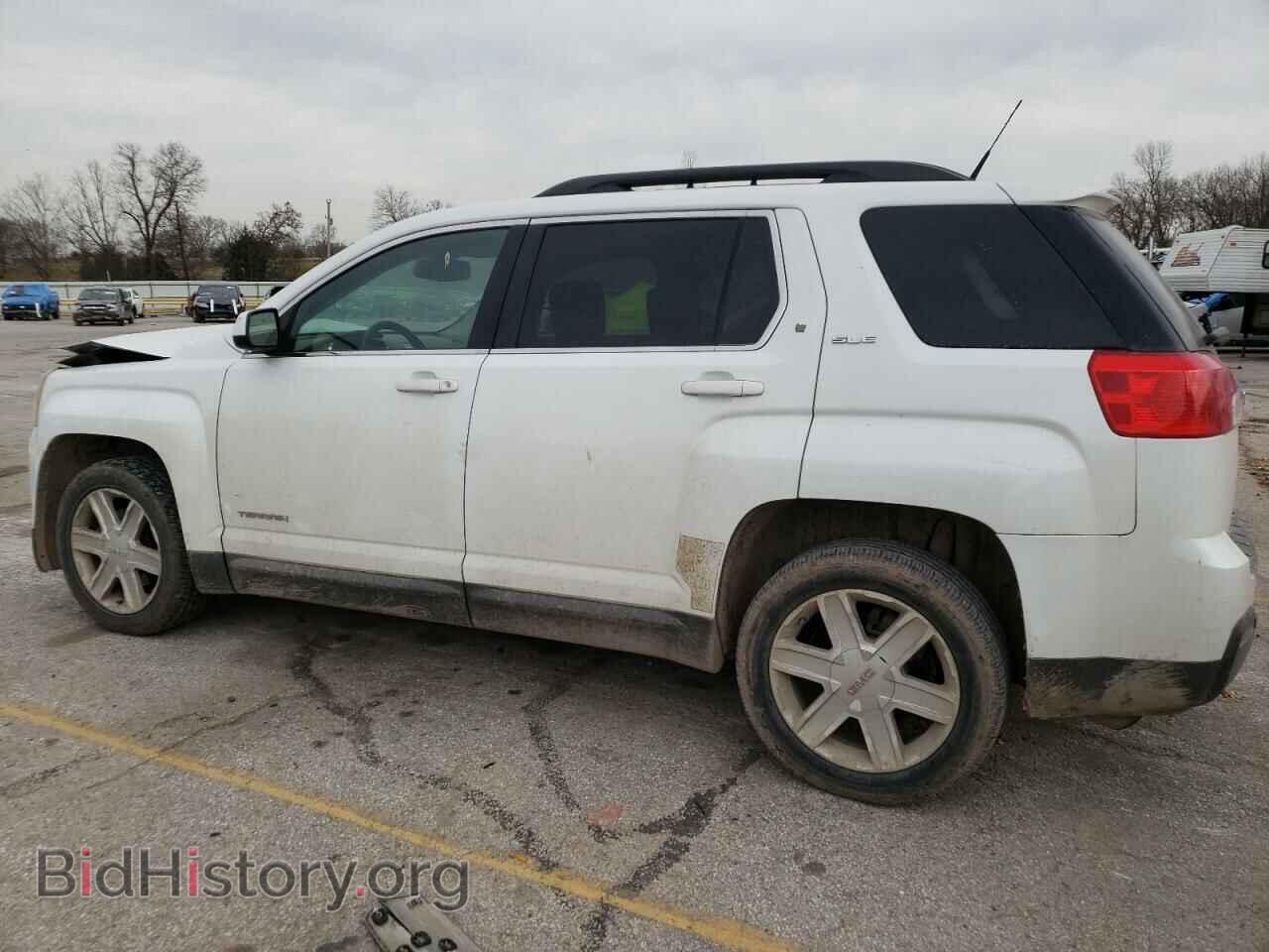 2011 GMC TERRAIN - VIN: 2CTALSEC3B6470810 - Photo 2
