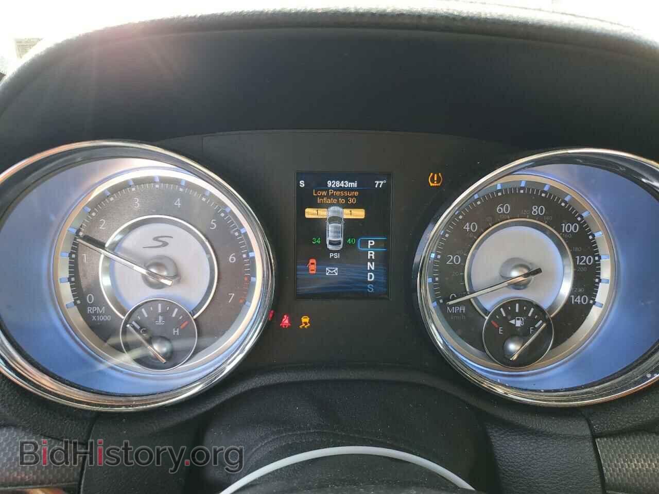 2014 CHRYSLER 300 - VIN: 2C3CCAGG4EH331541 - Photo 9