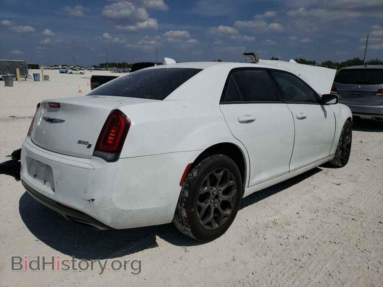 2017 CHRYSLER 300 - VIN: 2C3CCAGGXHH648373 - Фото 3