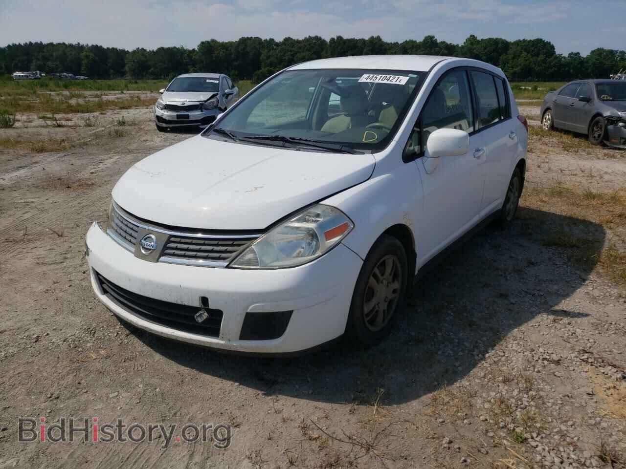 2007 NISSAN VERSA - VIN: 3N1BC13E17L445599 - Фото 2