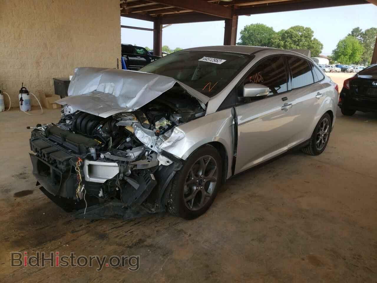 2014 FORD FOCUS - VIN: 1FADP3F2XEL233189 - Photo 2