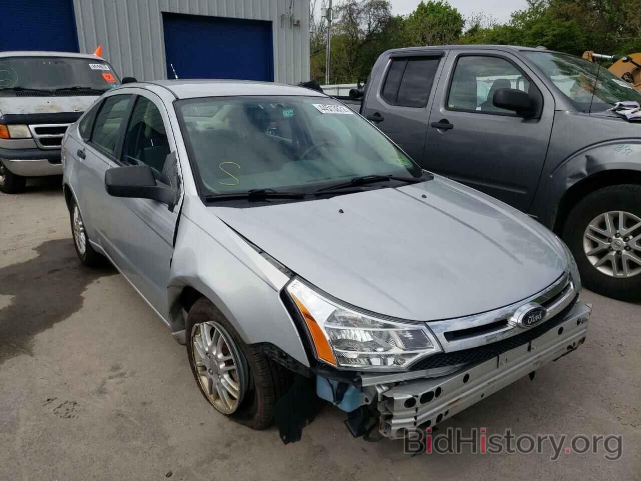 Photo 1FAHP35N88W256843 - FORD FOCUS 2008