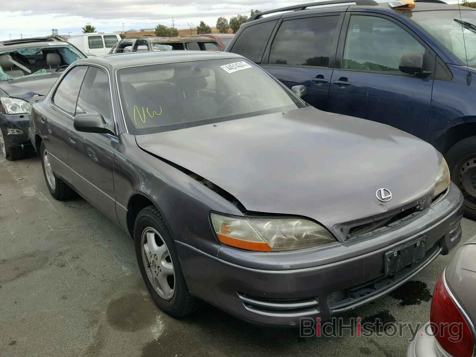 Photo JT8BF12GXT0155570 - LEXUS ES300 1996