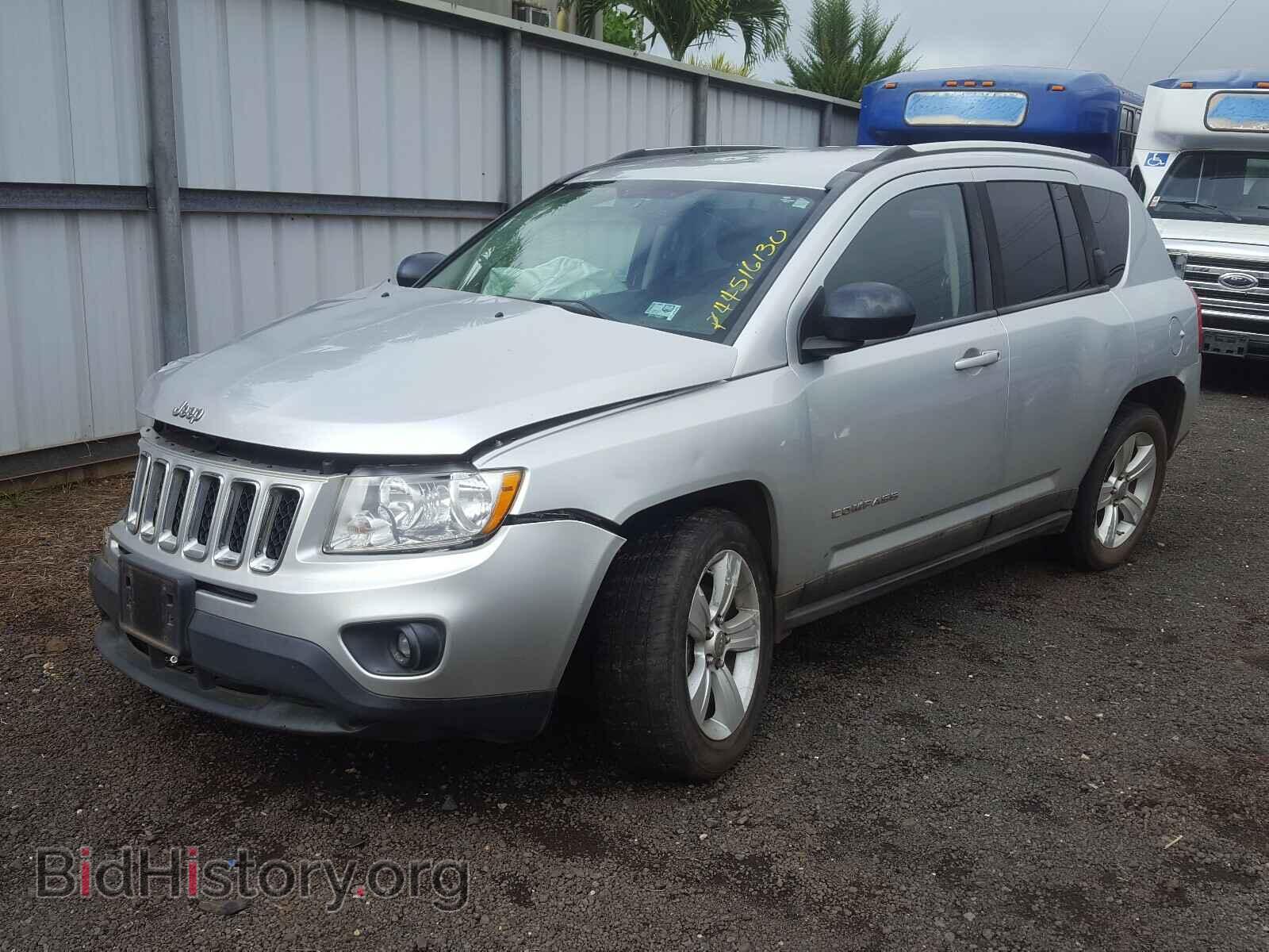 2011 JEEP COMPASS - VIN: 1J4NF1FB6BD250755 - Фото 2