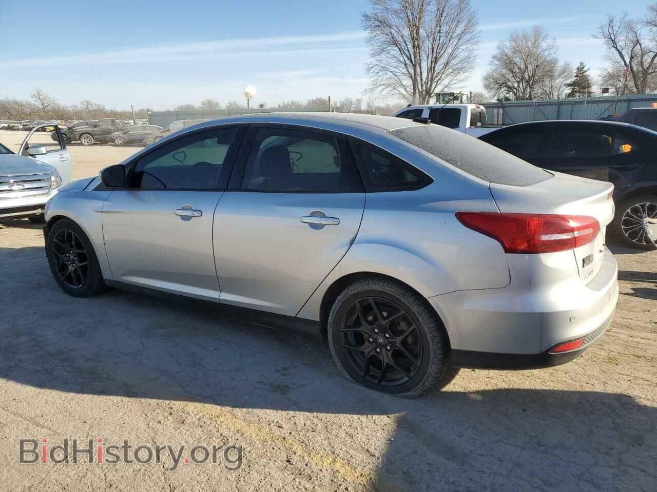 2016 FORD FOCUS - VIN: 1FADP3F27GL295197 - Фото 2