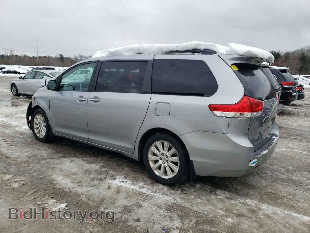 2011 TOYOTA All Models - VIN: 5TDDK3DC1BS023868 - Фото 2