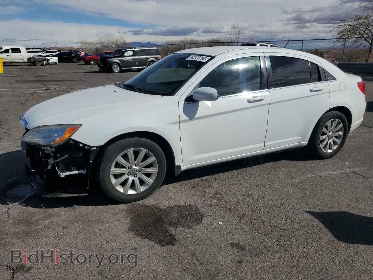 Photo 1C3CCBBB2DN683752 - CHRYSLER 200 2013