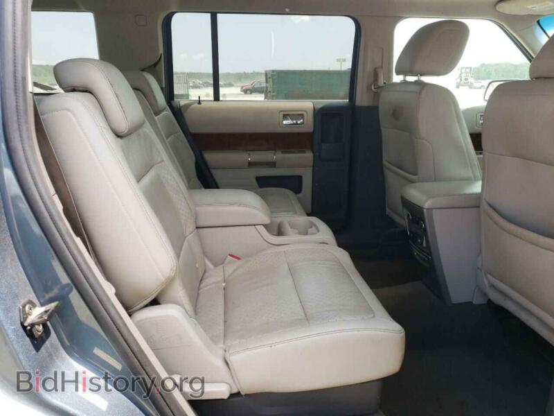 2010 Ford FLEX (VIN 2FMGK5DC0ABA53786) — фото 6 из 10