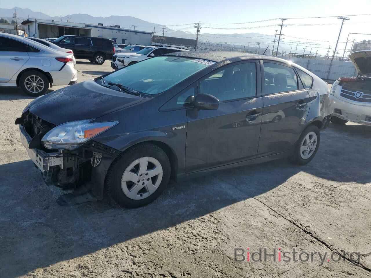 Фотография JTDKN3DU3B1424939 - TOYOTA PRIUS 2011