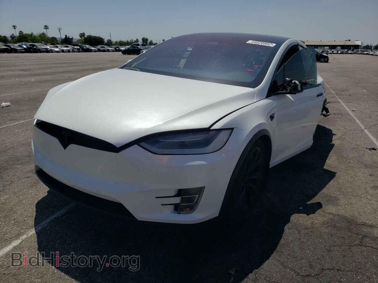 2017 TESLA MODEL X - VIN: 5YJXCBE20HF050082 - Фото 2
