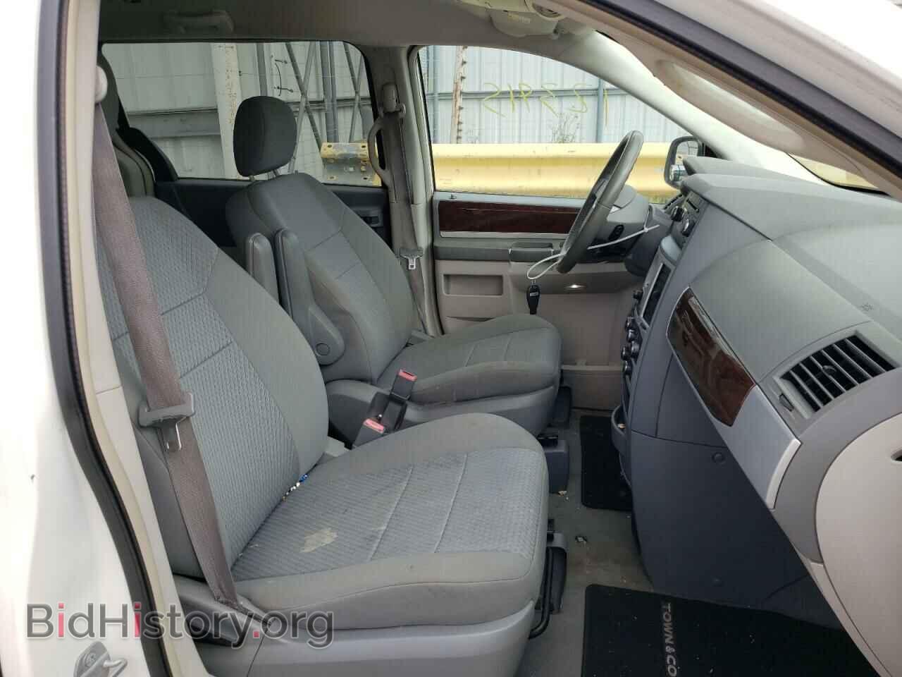 2010 CHRYSLER MINIVAN - VIN: 2A4RR5D18AR235129 - Фото 5