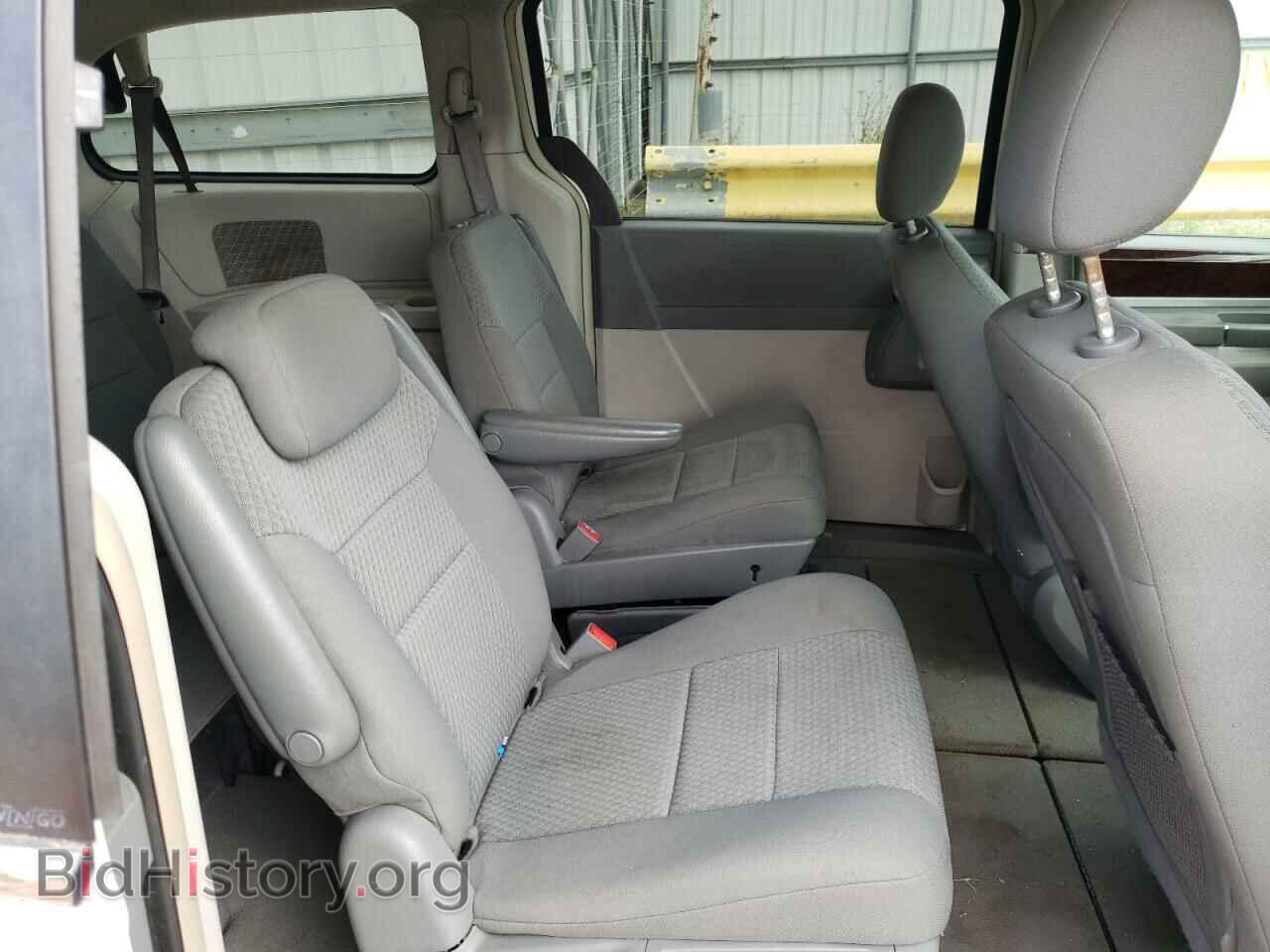2010 CHRYSLER MINIVAN - VIN: 2A4RR5D18AR235129 - Фото 6