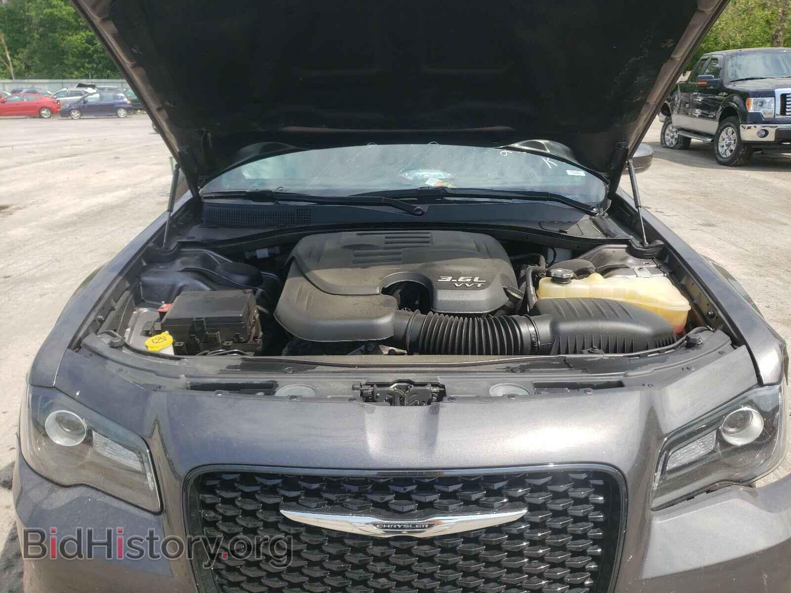 2016 CHRYSLER 300 - VIN: 2C3CCABG3GH229934 - Photo 7