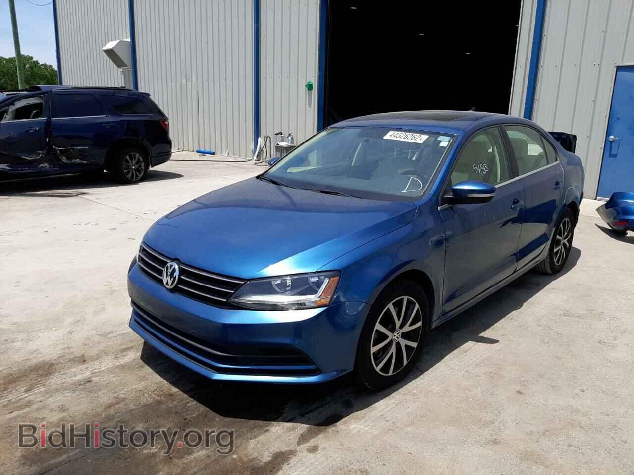 2017 VOLKSWAGEN JETTA - VIN: 3VWDB7AJ4HM289305 - Фото 2