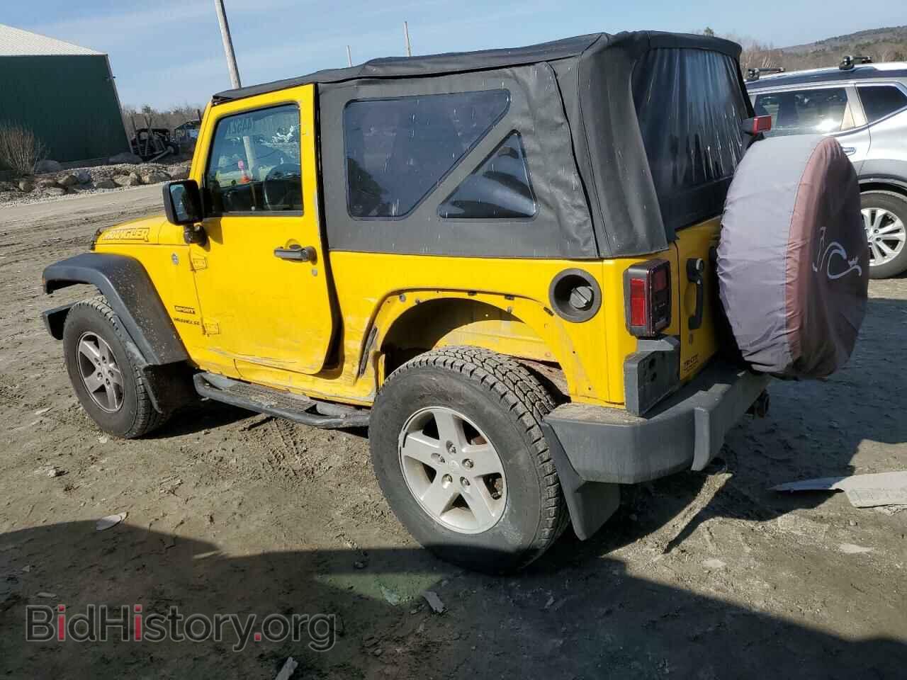 2011 JEEP WRANGLER - VIN: 1J4AA2D15BL529701 - Фото 2