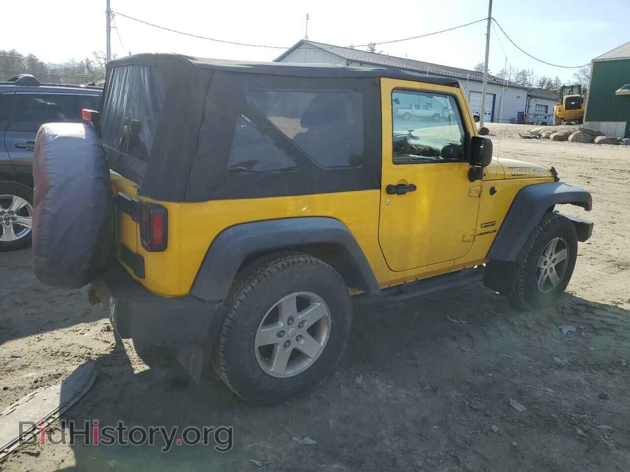 2011 JEEP WRANGLER - VIN: 1J4AA2D15BL529701 - Фото 3