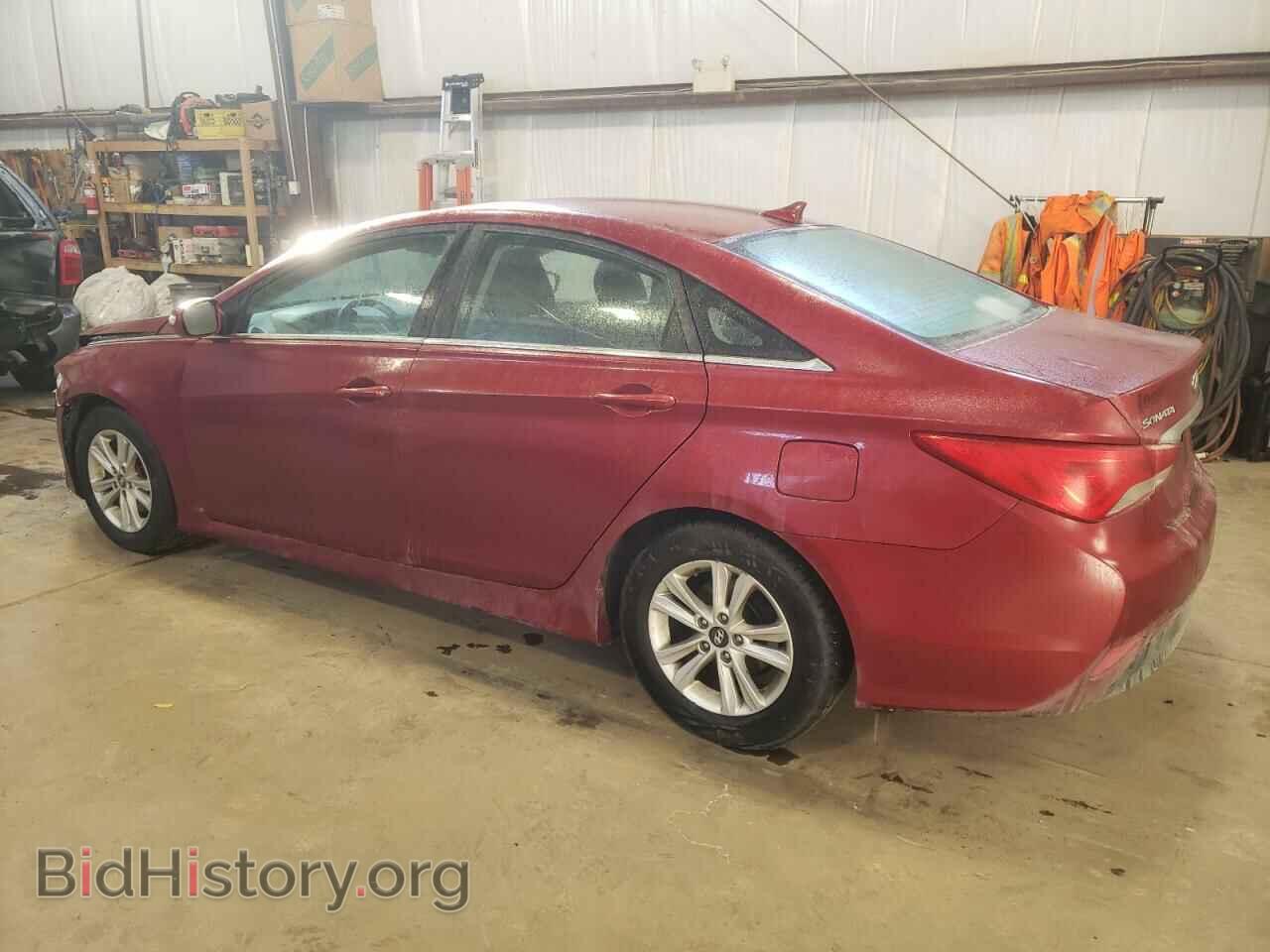 2014 HYUNDAI SONATA - VIN: 5NPEB4AC4EH879996 - Фото 2