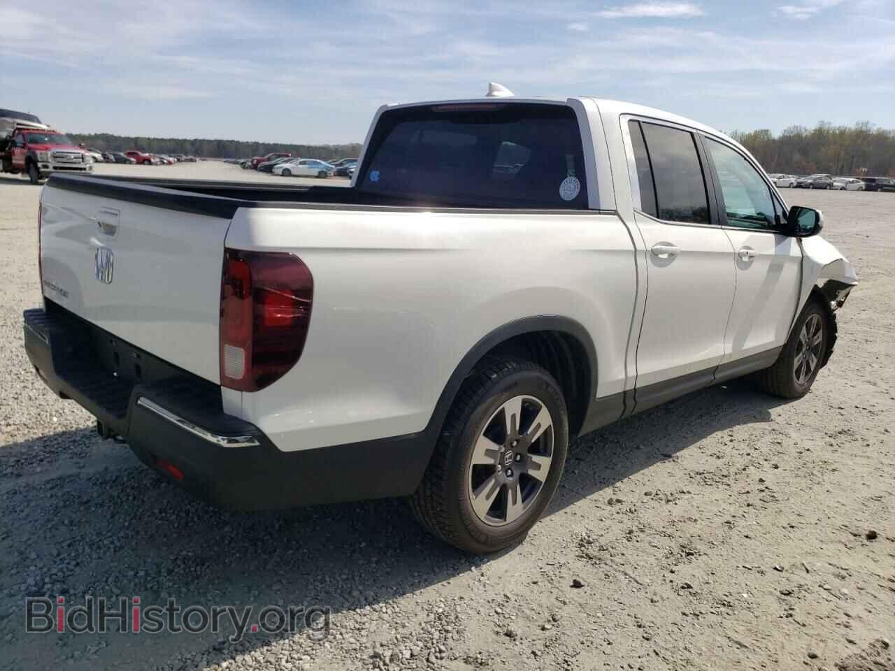 2017 HONDA RIDGELINE - VIN: 5FPYK2F52HB010433 - Фото 3
