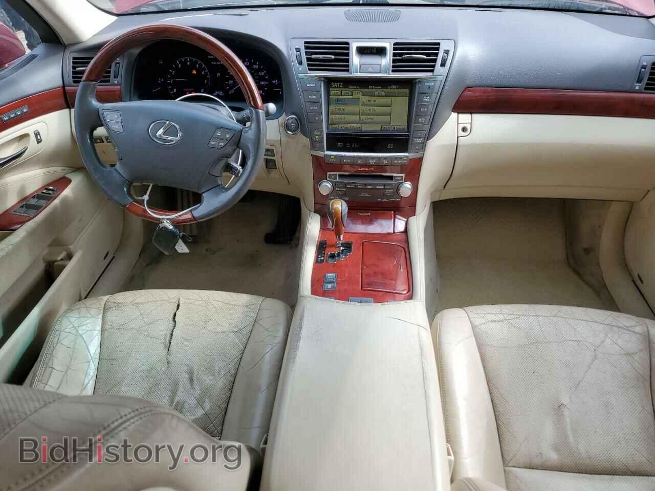 2011 LEXUS LS460 - VIN: JTHCL5EF9B5011095 - Photo 8