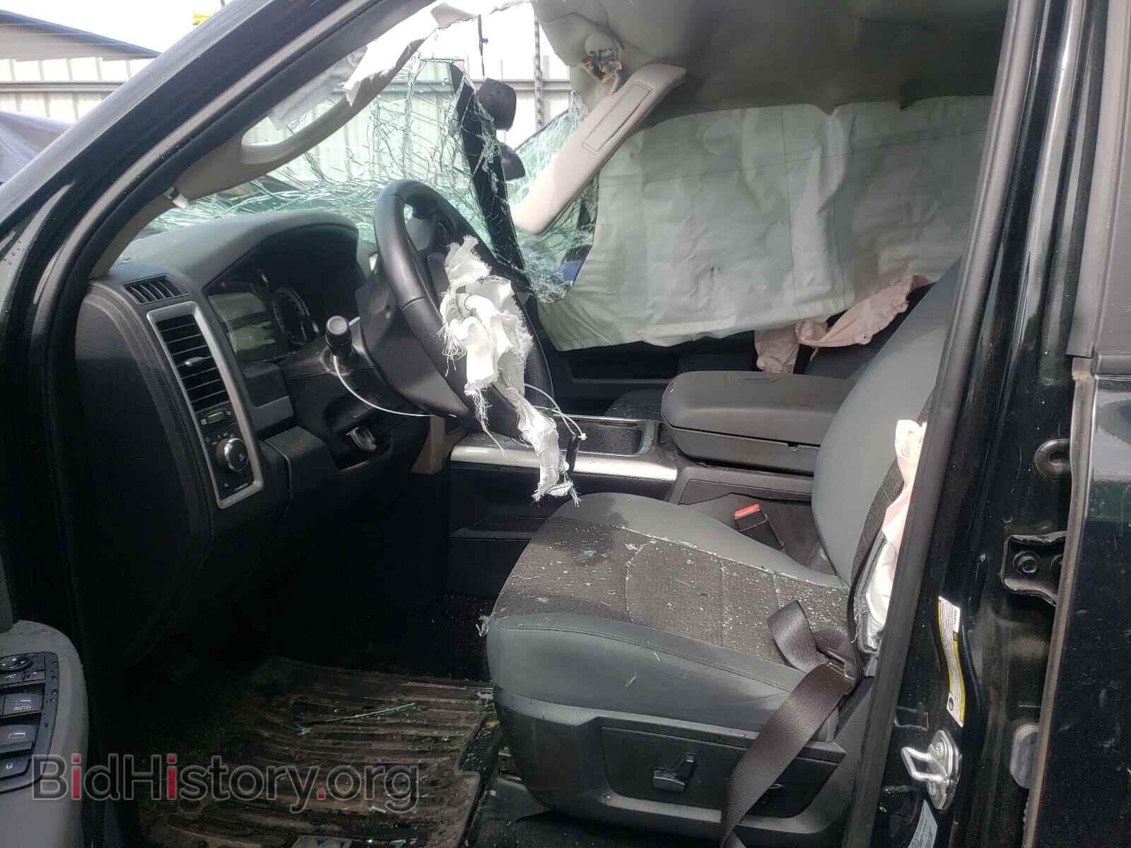 2017 RAM 1500 - VIN: 3C6RR6LT3HG668492 - Photo 5