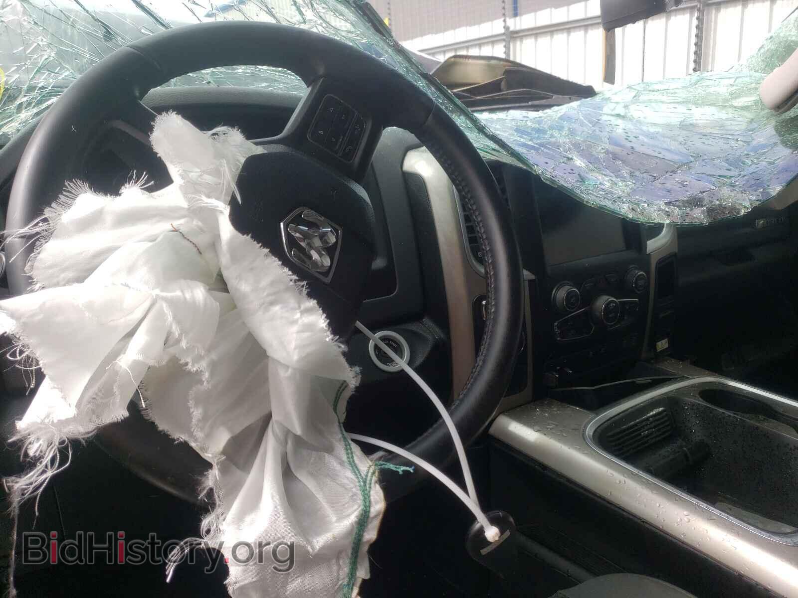 2017 RAM 1500 - VIN: 3C6RR6LT3HG668492 - Photo 9