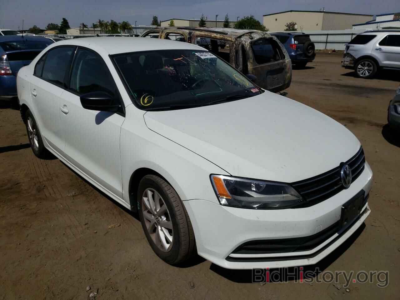 Фотография 3VWD17AJ8FM269798 - VOLKSWAGEN JETTA 2015