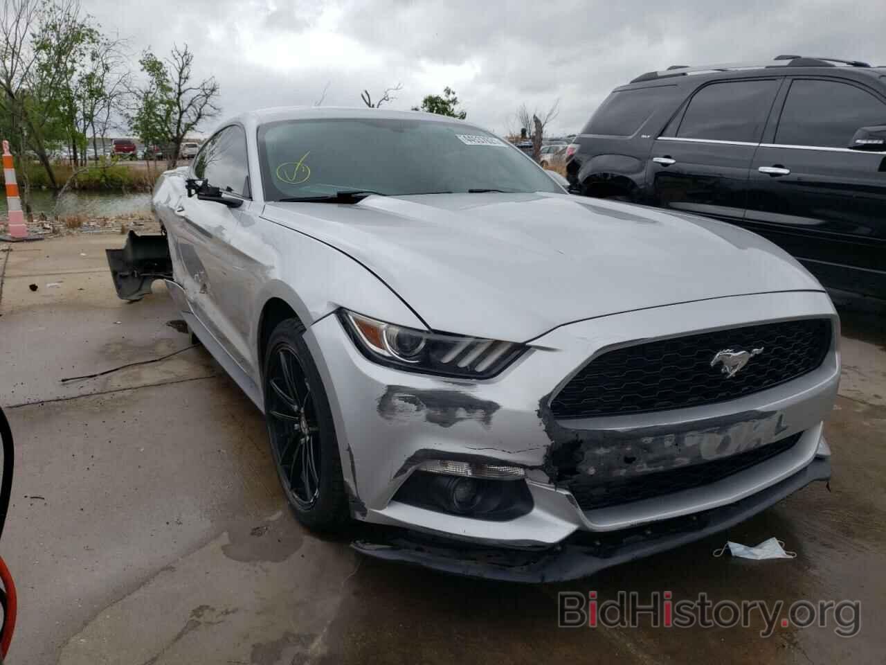 Photo 1FA6P8TH4G5272737 - FORD MUSTANG 2016